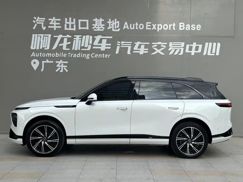 XPeng G9 — миниатюра 3