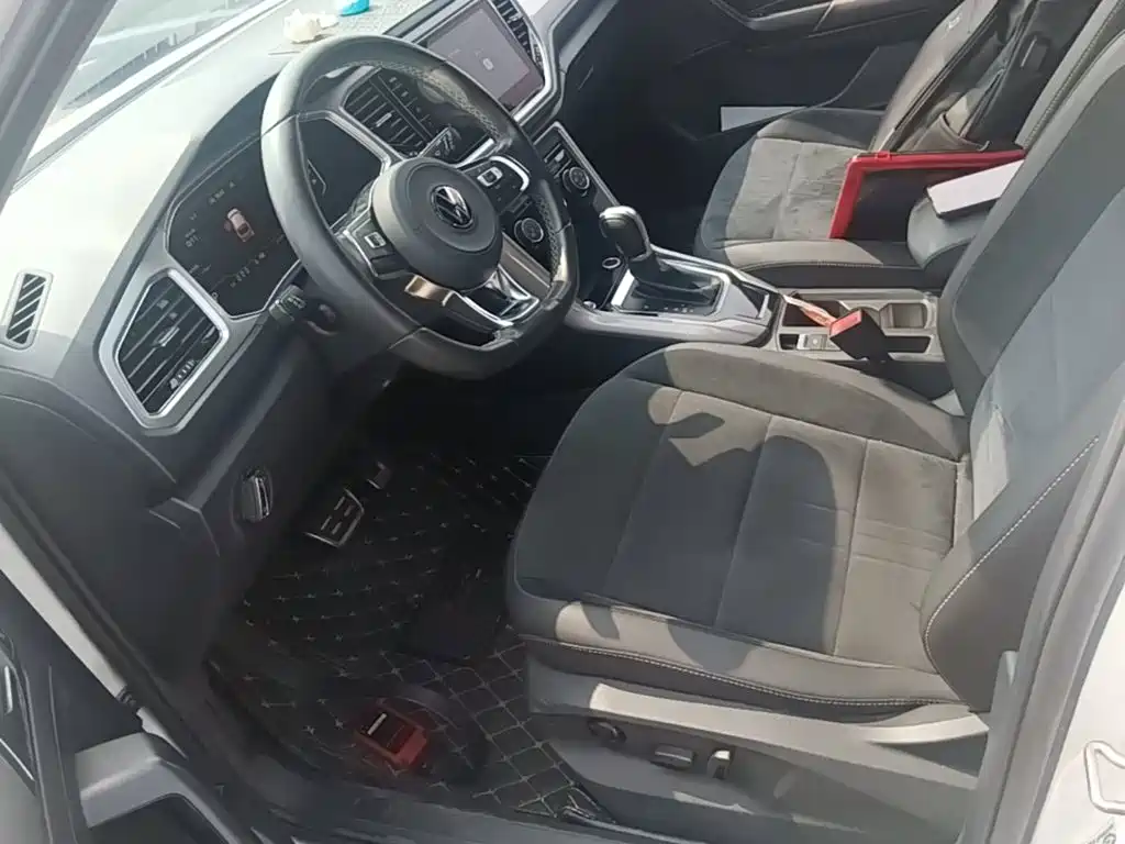 Volkswagen T-Roc — миниатюра 15
