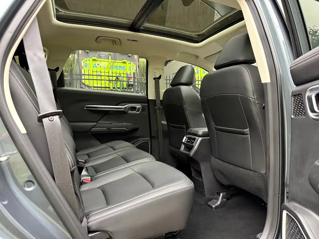 Geely Haoyue — миниатюра 10