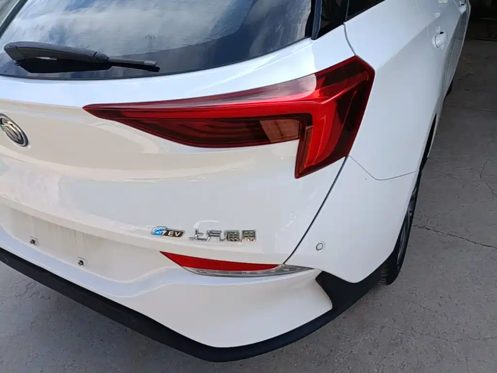Buick Velite 6 — миниатюра 8