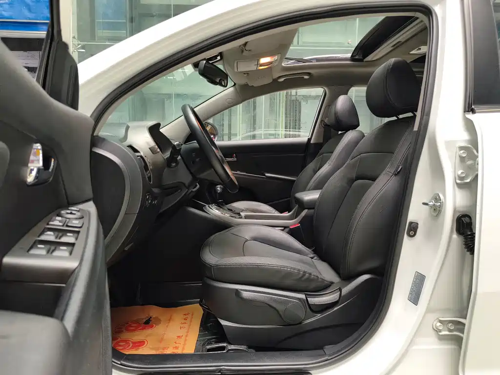 Kia Sportage — миниатюра 7