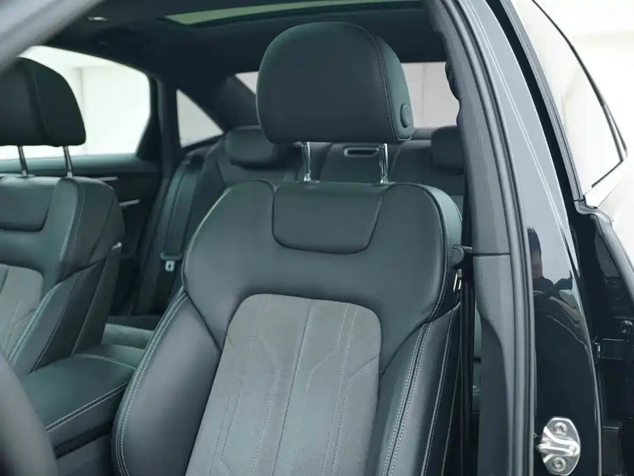 Audi A6L — миниатюра 13