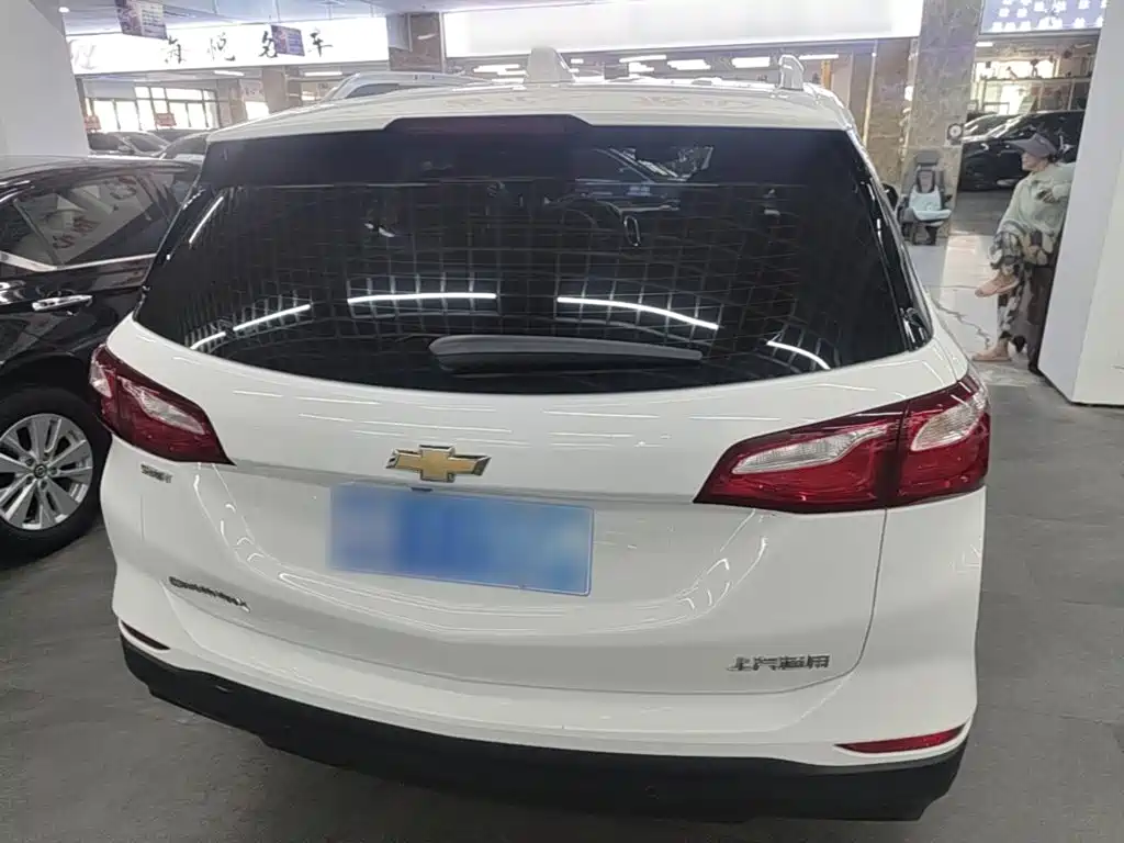Chevrolet Equinox — миниатюра 6