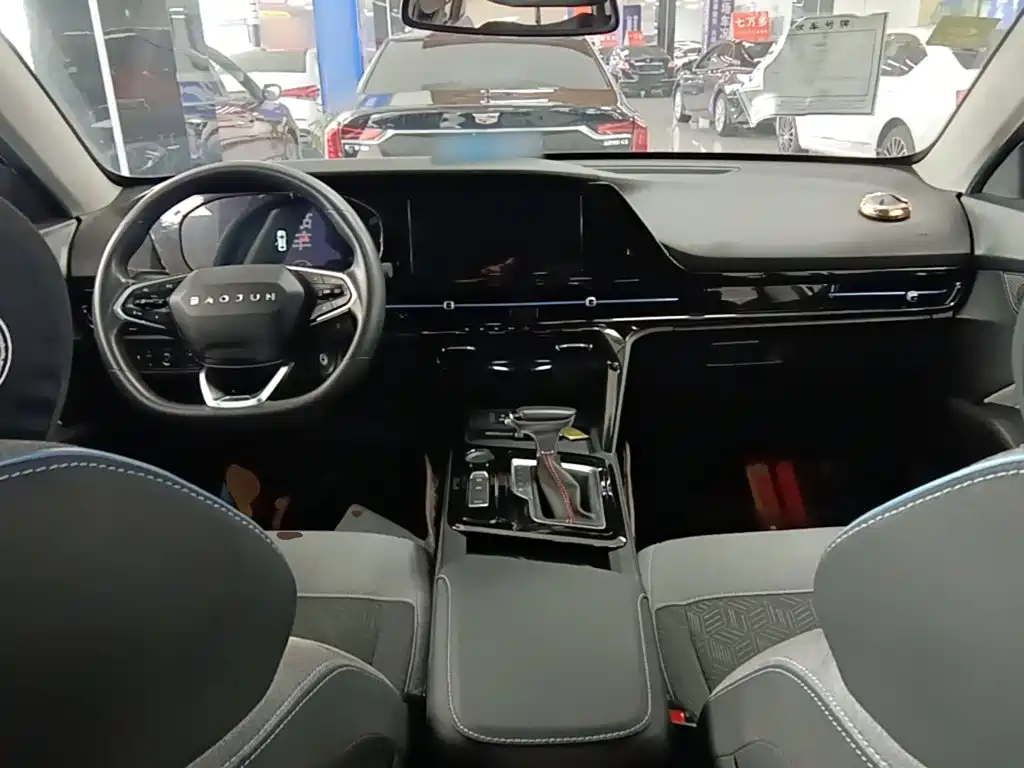 Baojun RC-6 — миниатюра 10