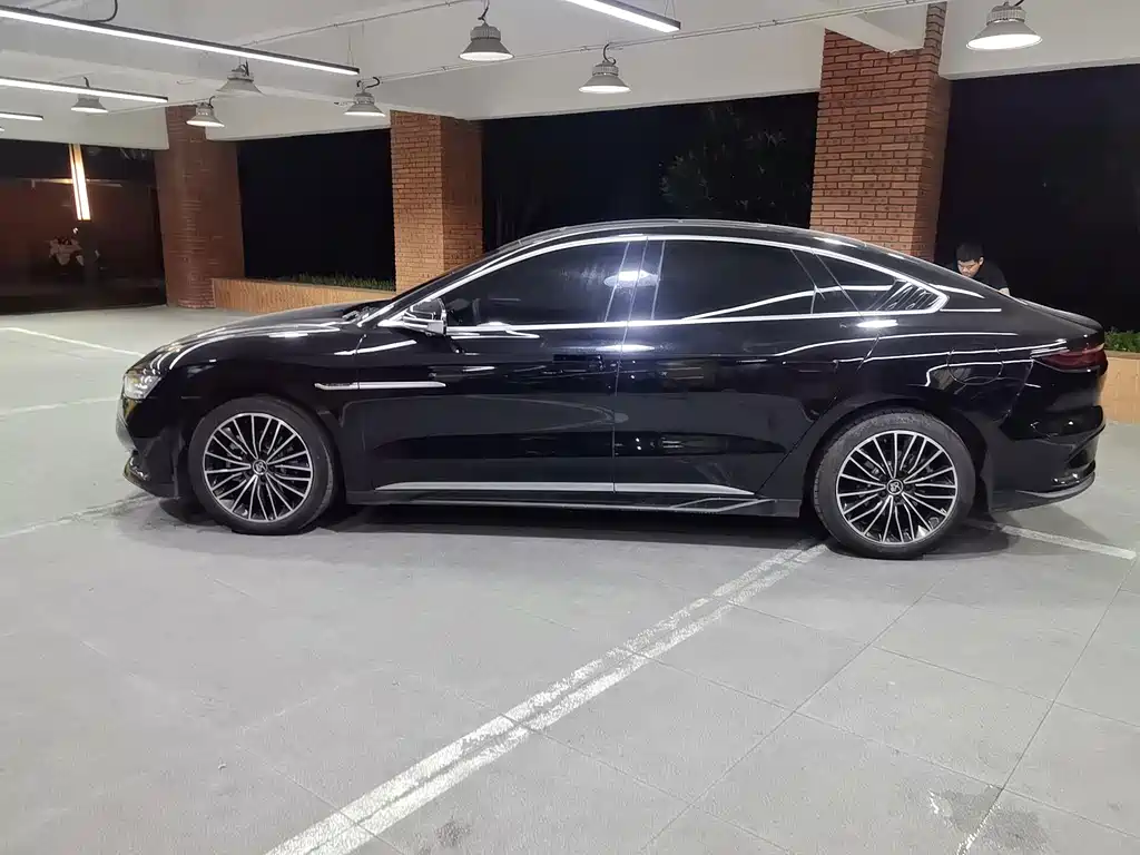 BYD Han — миниатюра 2