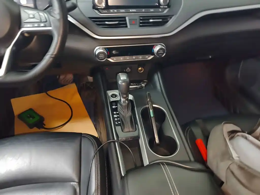 Nissan Teana — миниатюра 14