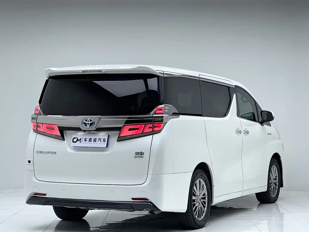 Toyota Vellfire — миниатюра 3