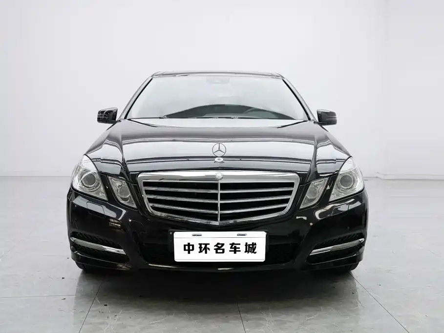Mercedes-Benz E-Class — миниатюра 4