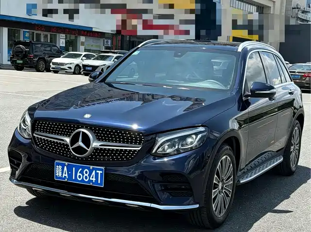 Mercedes-Benz GLC — фото 1