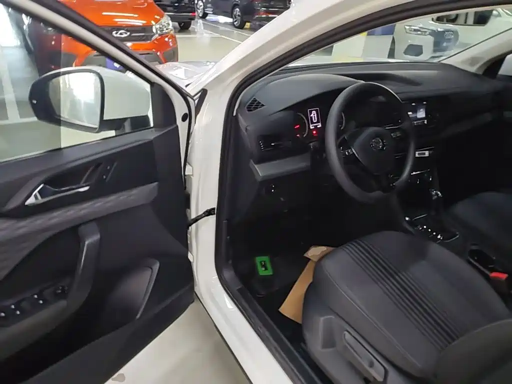 Volkswagen Tharu — миниатюра 16