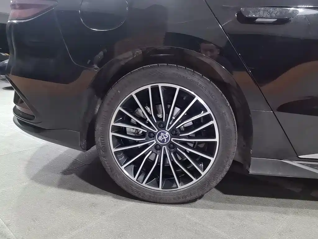 BYD Han — миниатюра 18
