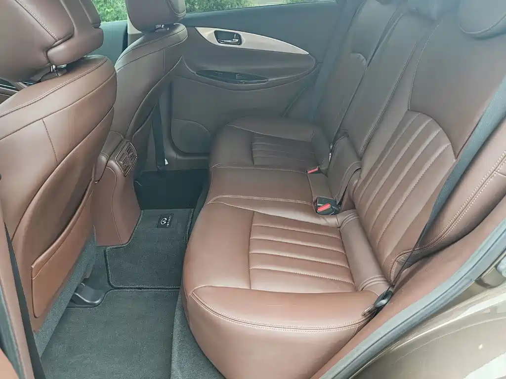 Infiniti QX50 — миниатюра 5