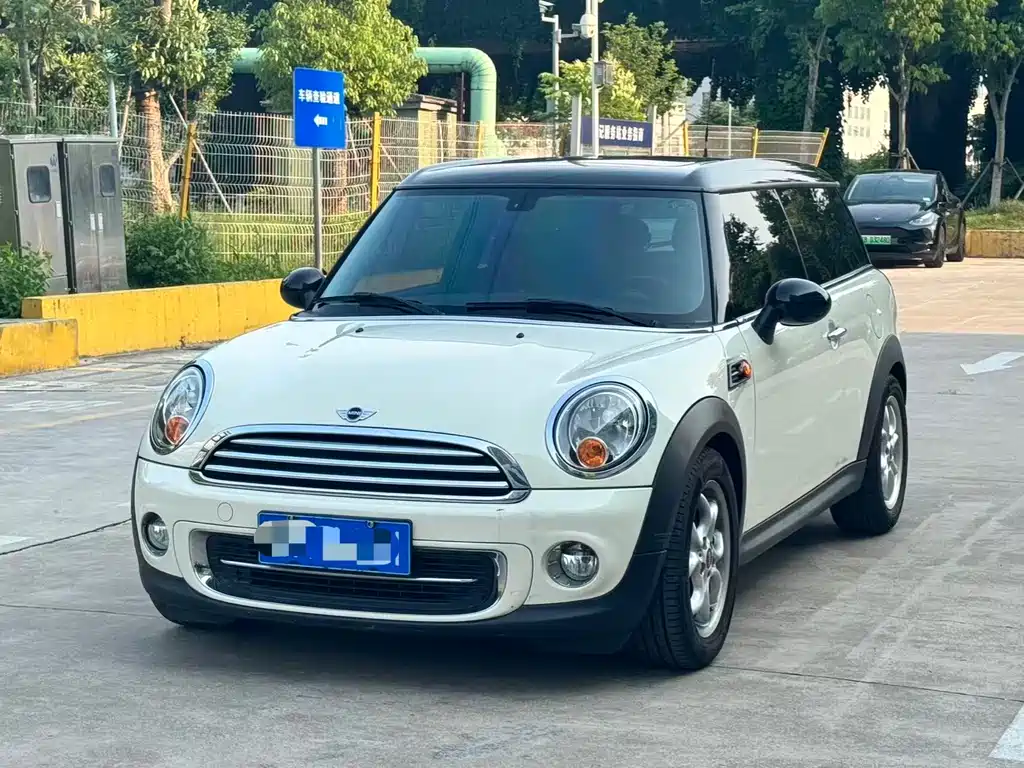 MINI Mini Clubman 2013