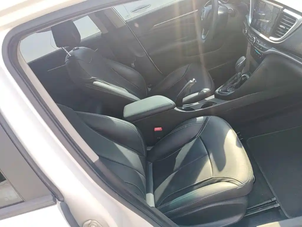 Buick Excelle — миниатюра 25