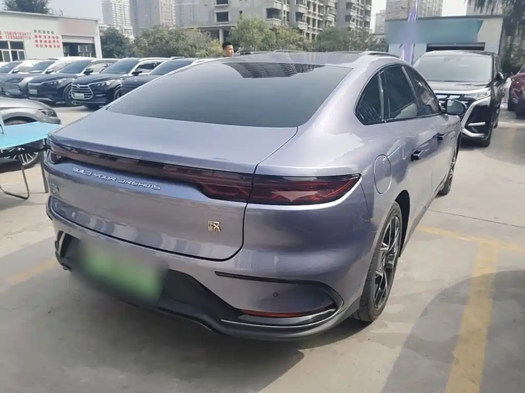 BYD Han — миниатюра 7