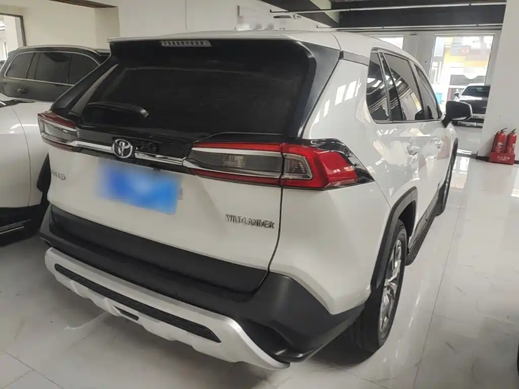 Toyota Wildlander — миниатюра 7