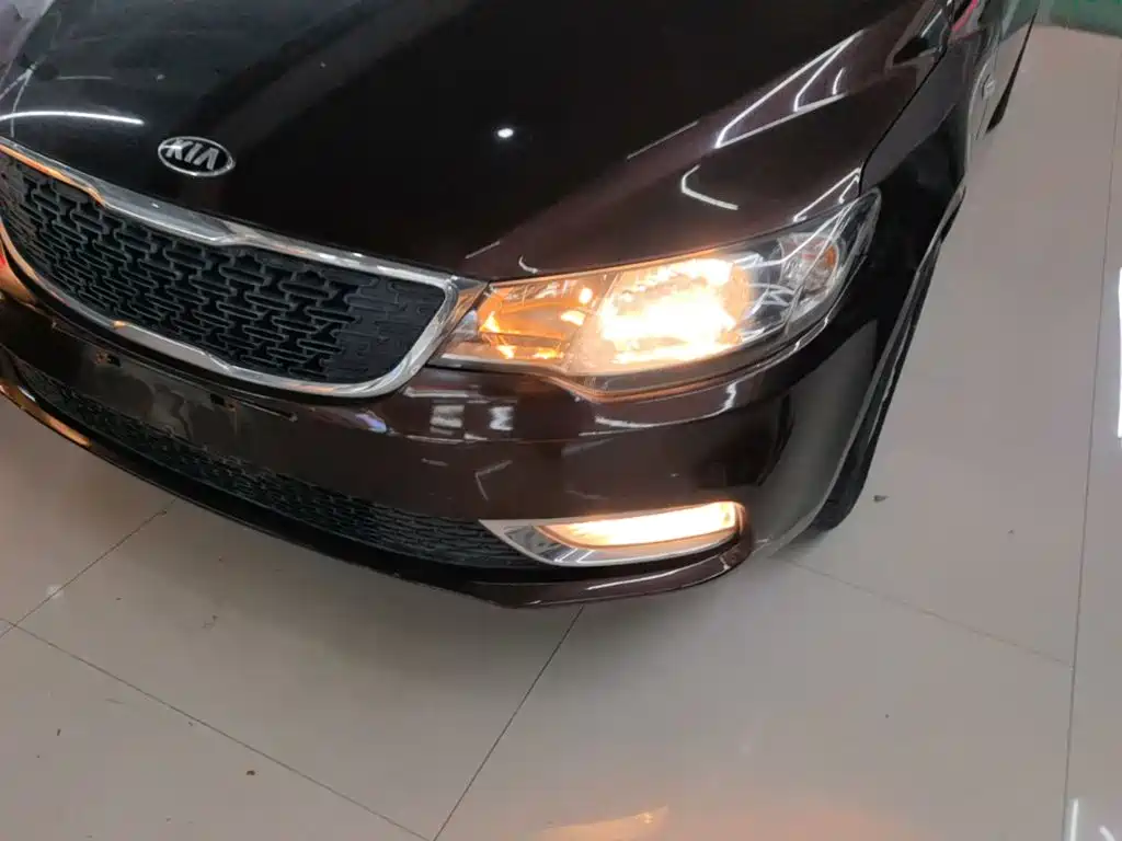Kia Forte — миниатюра 24