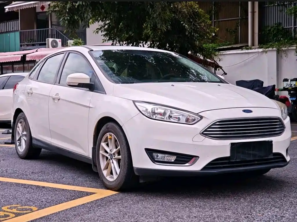 Ford Focus — миниатюра 4