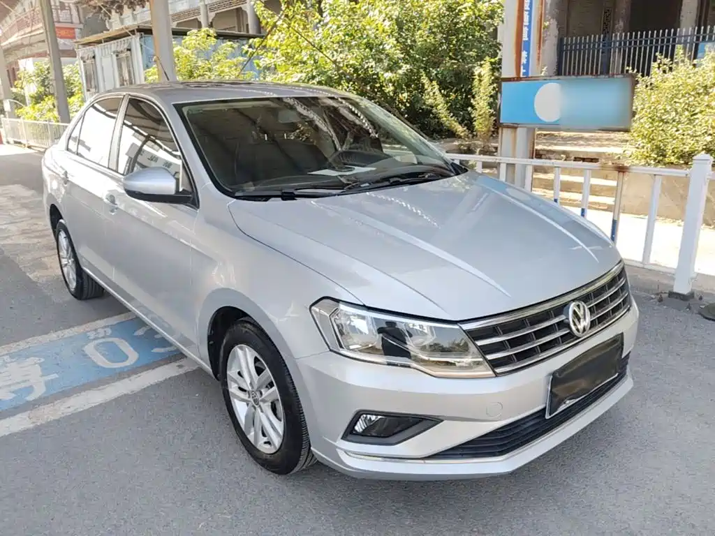 Volkswagen Jetta — миниатюра 4
