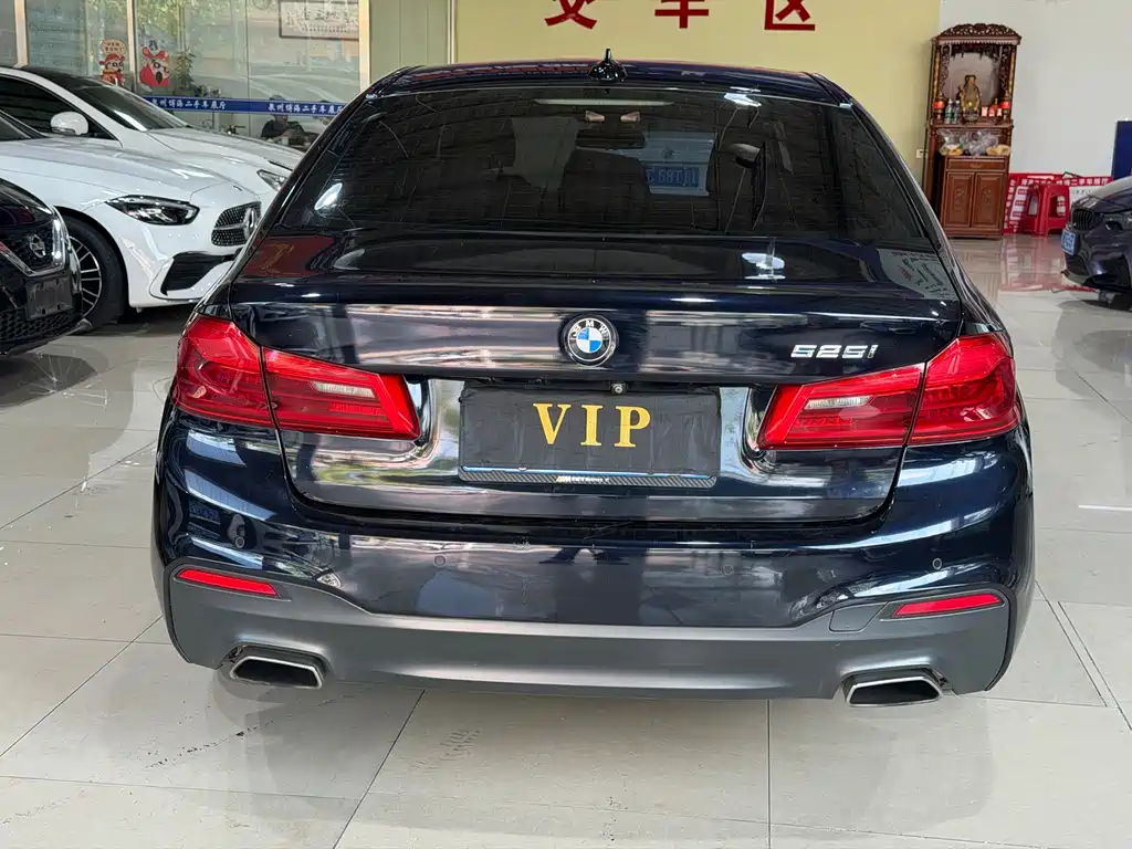 BMW 5 Series (Import) — миниатюра 8