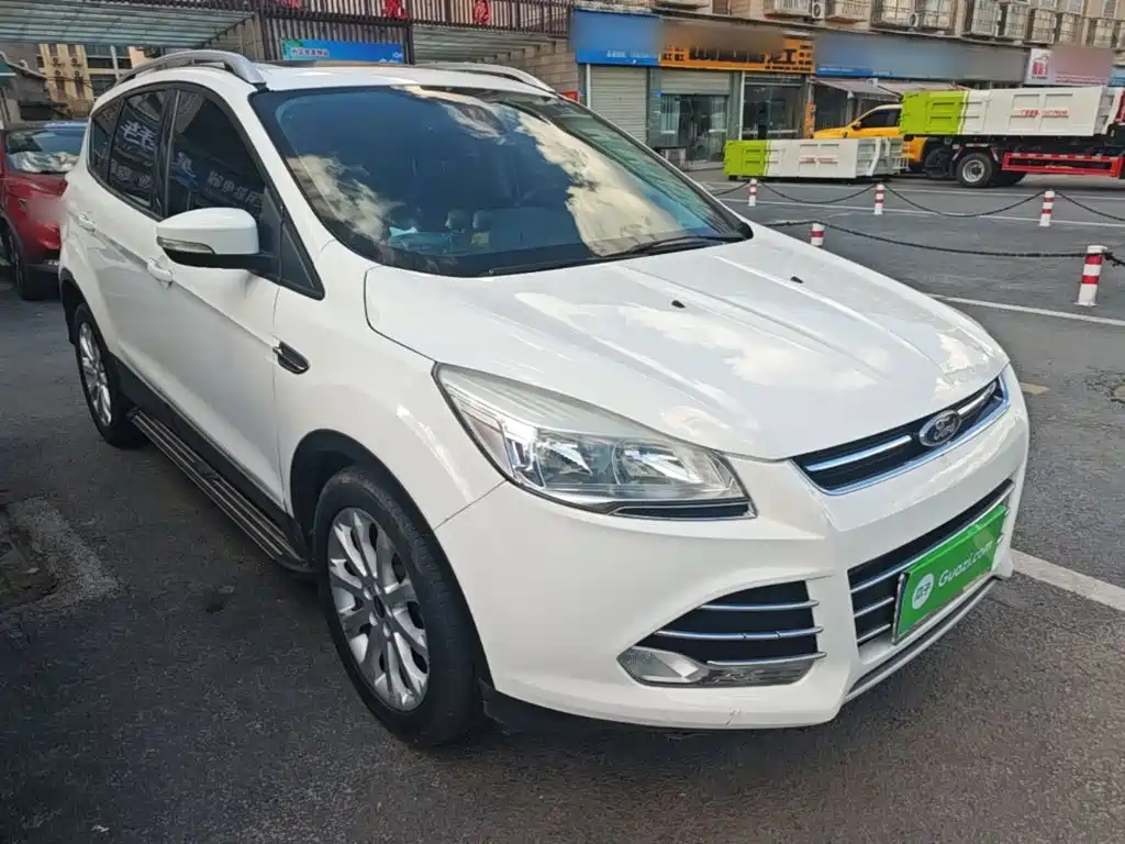 Ford Kuga — миниатюра 4