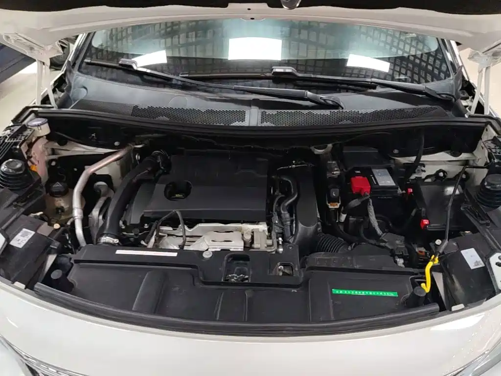 Peugeot 5008 — миниатюра 20