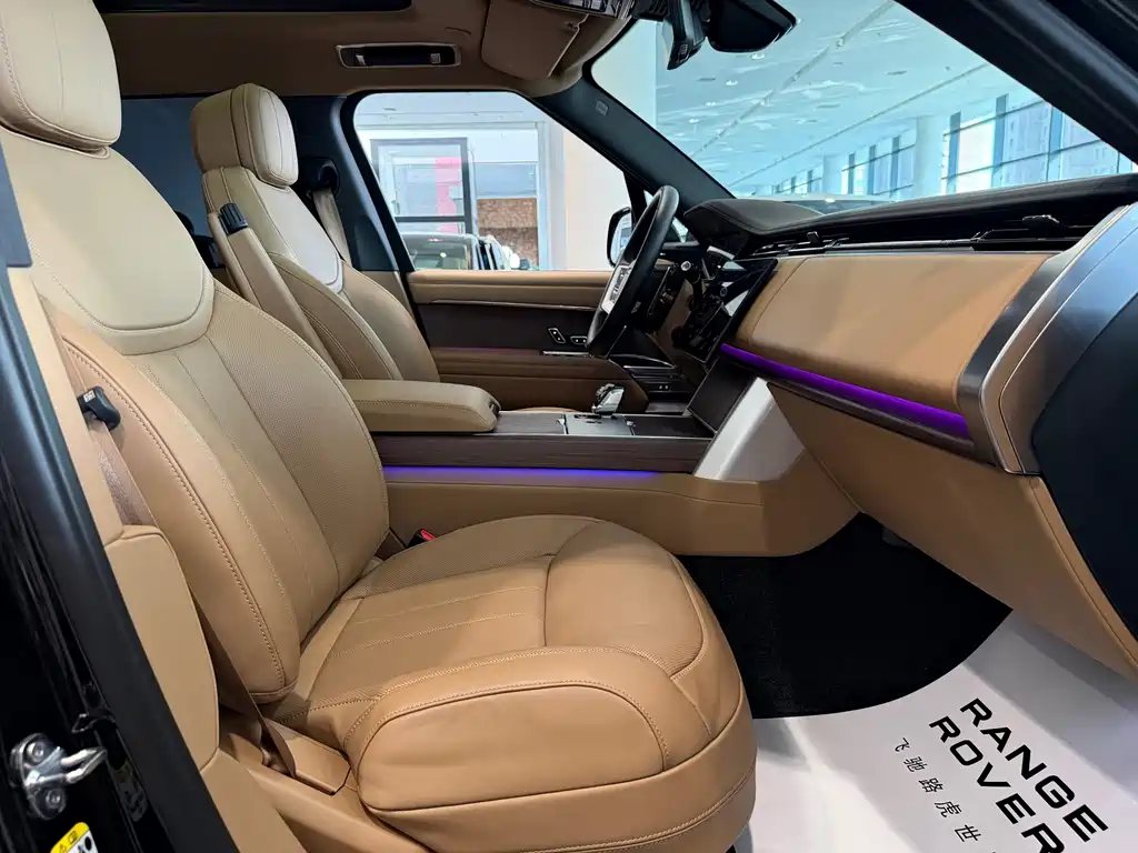 Land Rover Range Rover — миниатюра 17