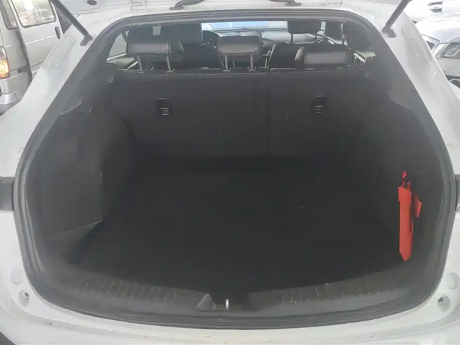 Mazda CX-4 2018 2.0L AT Lead V
