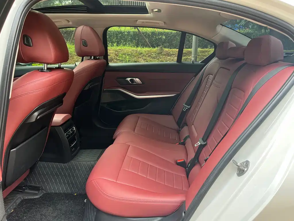BMW 3 Series — миниатюра 9