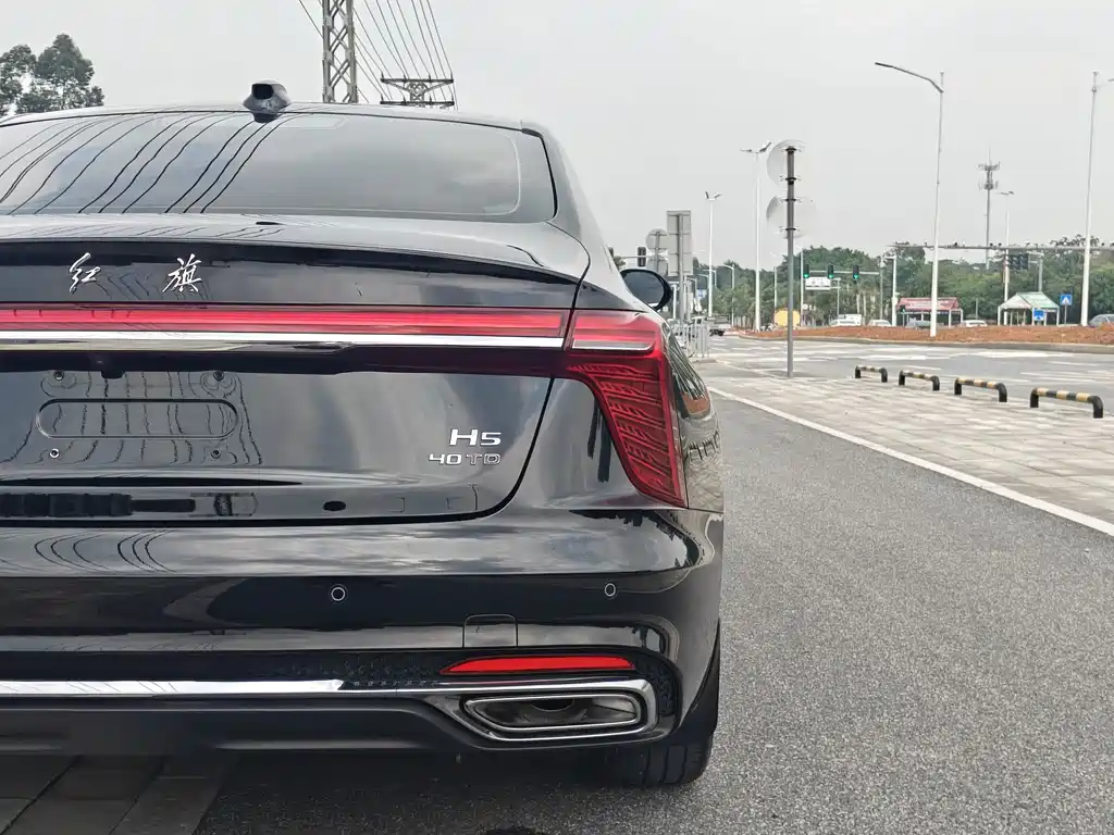 Hongqi Hongqi H5 — миниатюра 26