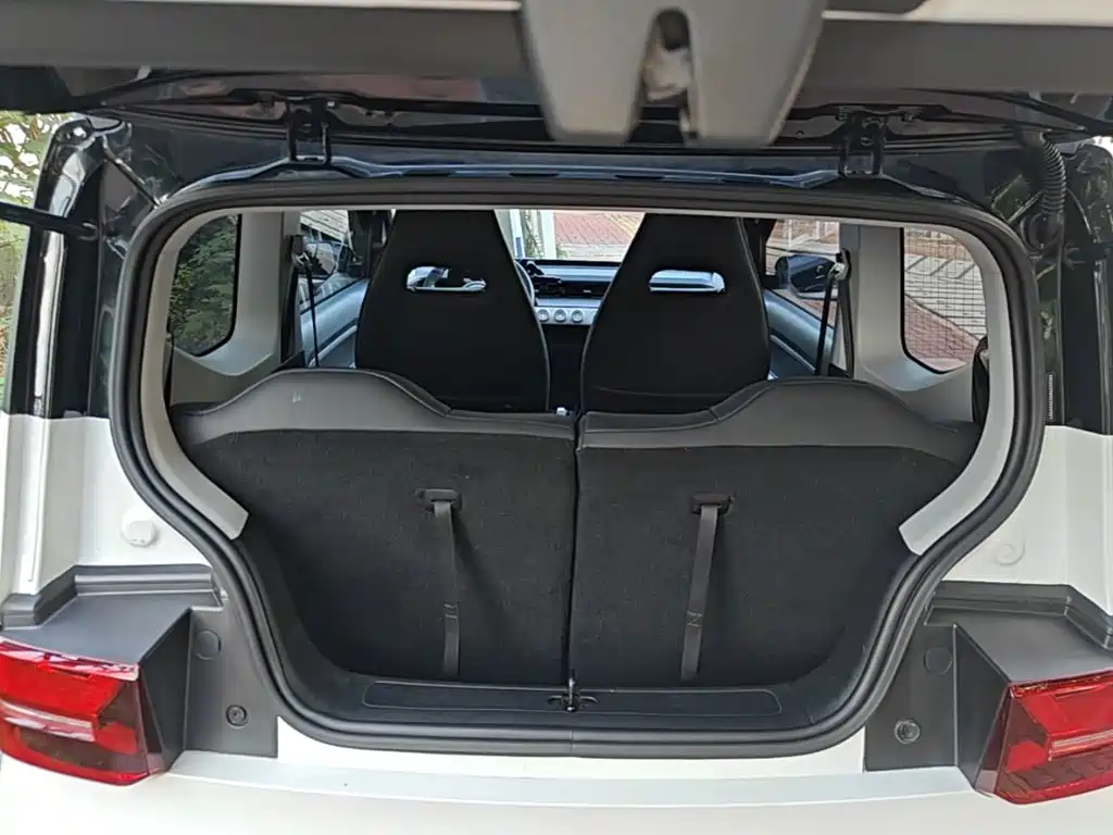Wuling MINIEV — миниатюра 19