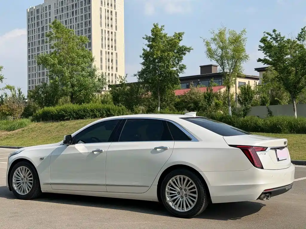 Cadillac CT6 — миниатюра 16