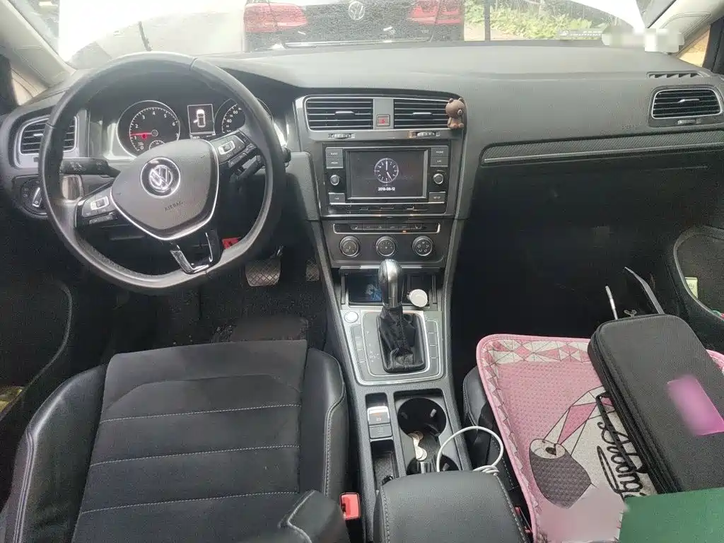 Volkswagen Golf — миниатюра 13
