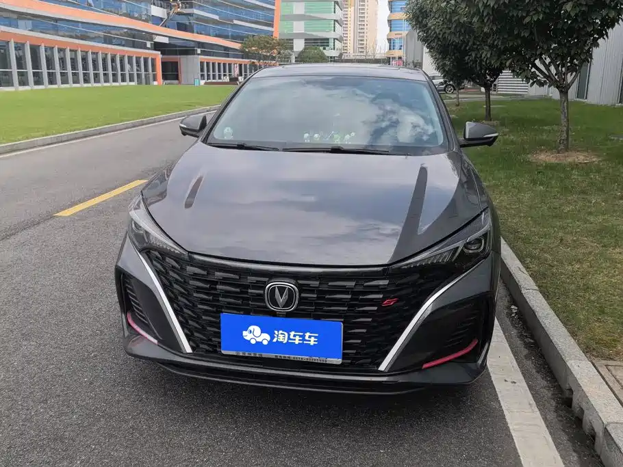 Changan Eado — миниатюра 2