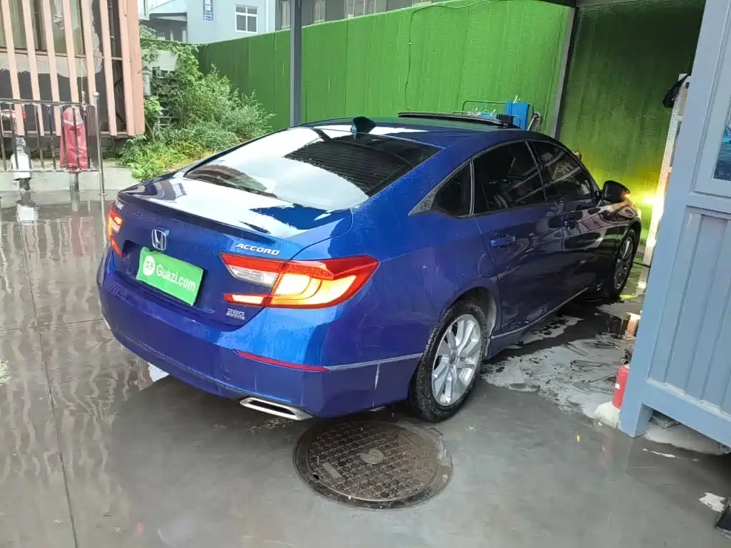Honda Accord — миниатюра 7