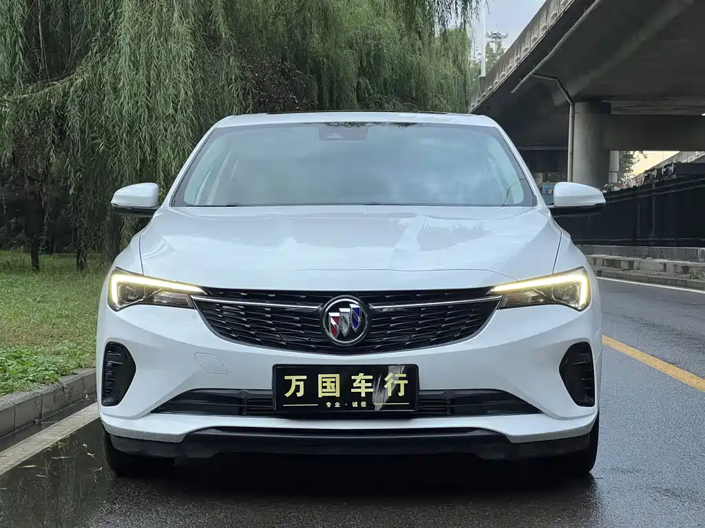 Buick Verano — миниатюра 2