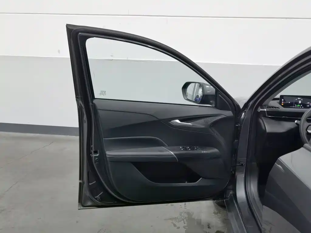 Changan Побег PHEV — миниатюра 8