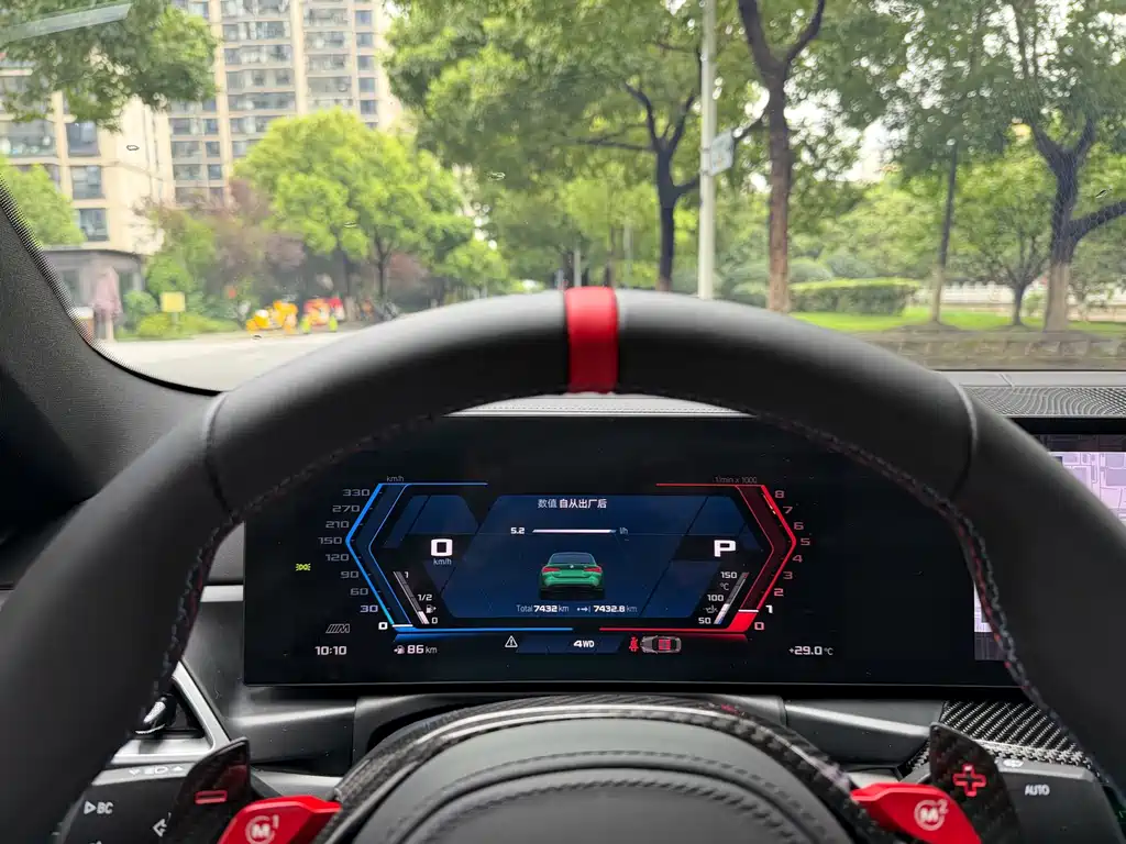 BMW M4 — миниатюра 18