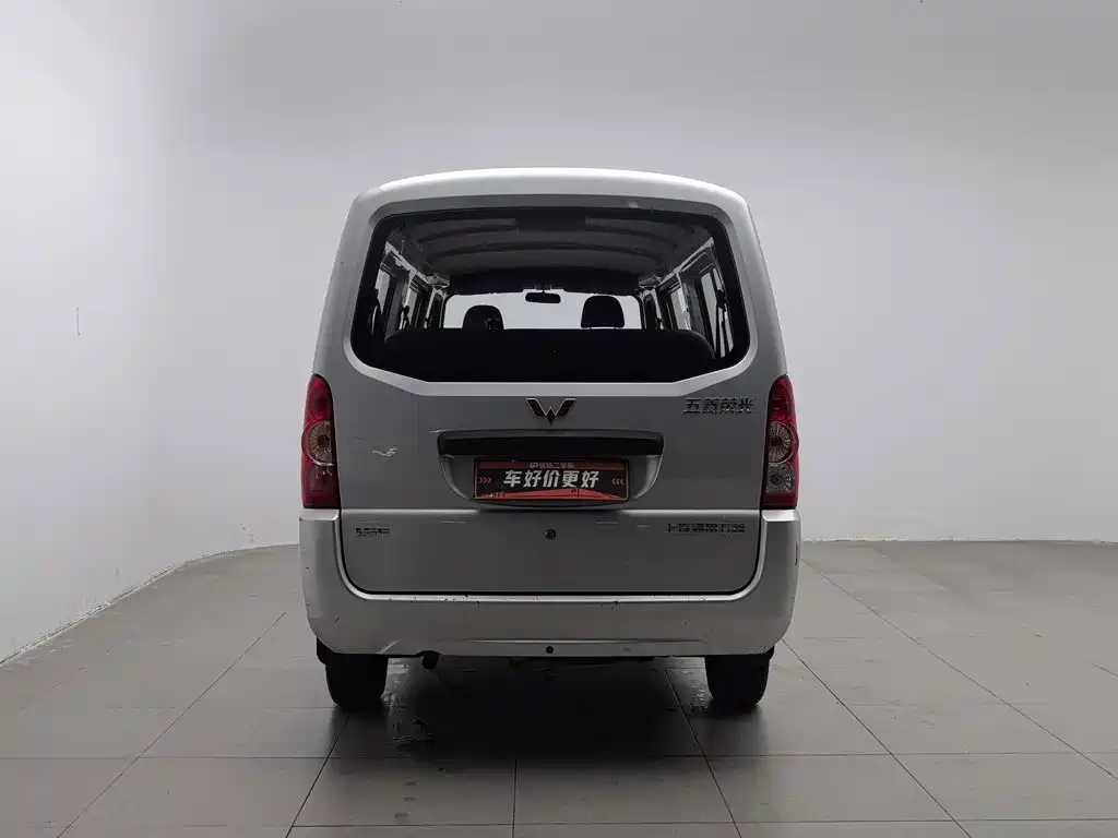 Wuling Rongguang — миниатюра 4