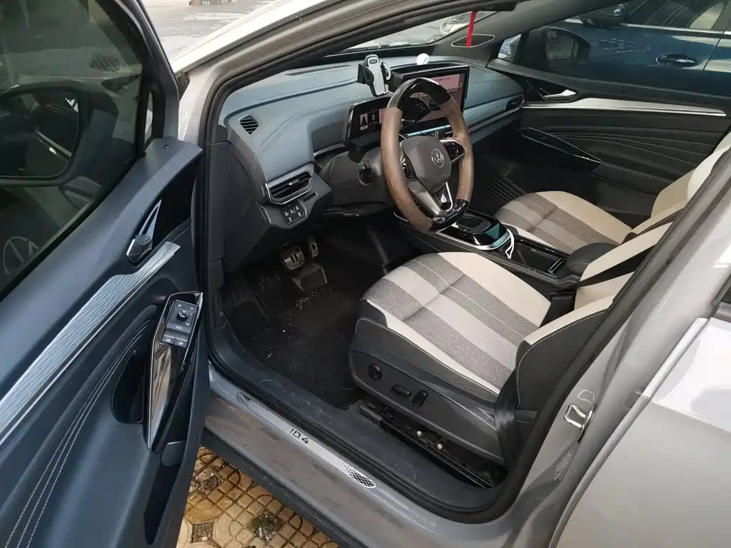 Volkswagen ID.4 Crozz — миниатюра 14