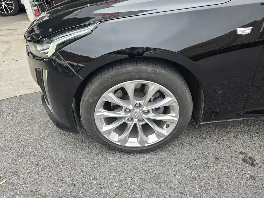 Cadillac CT5 — миниатюра 17