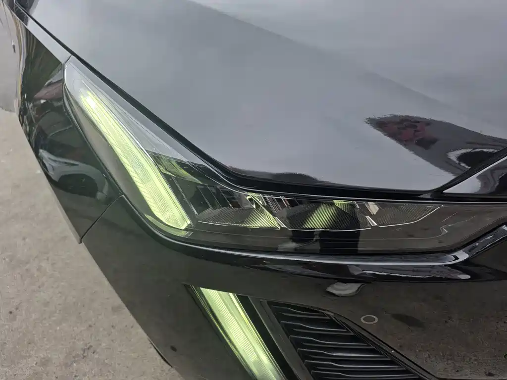 Cadillac CT5 — миниатюра 19