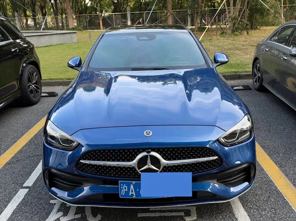 Mercedes-Benz C-Class — миниатюра 2