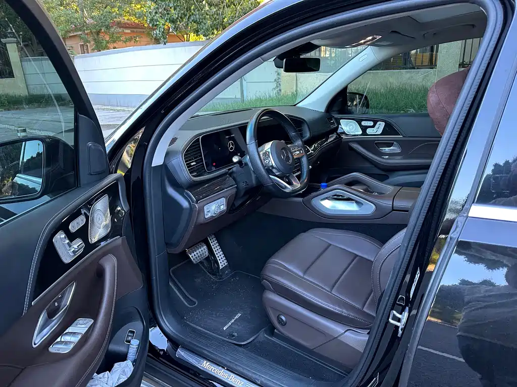 Mercedes-Benz GLS — миниатюра 7