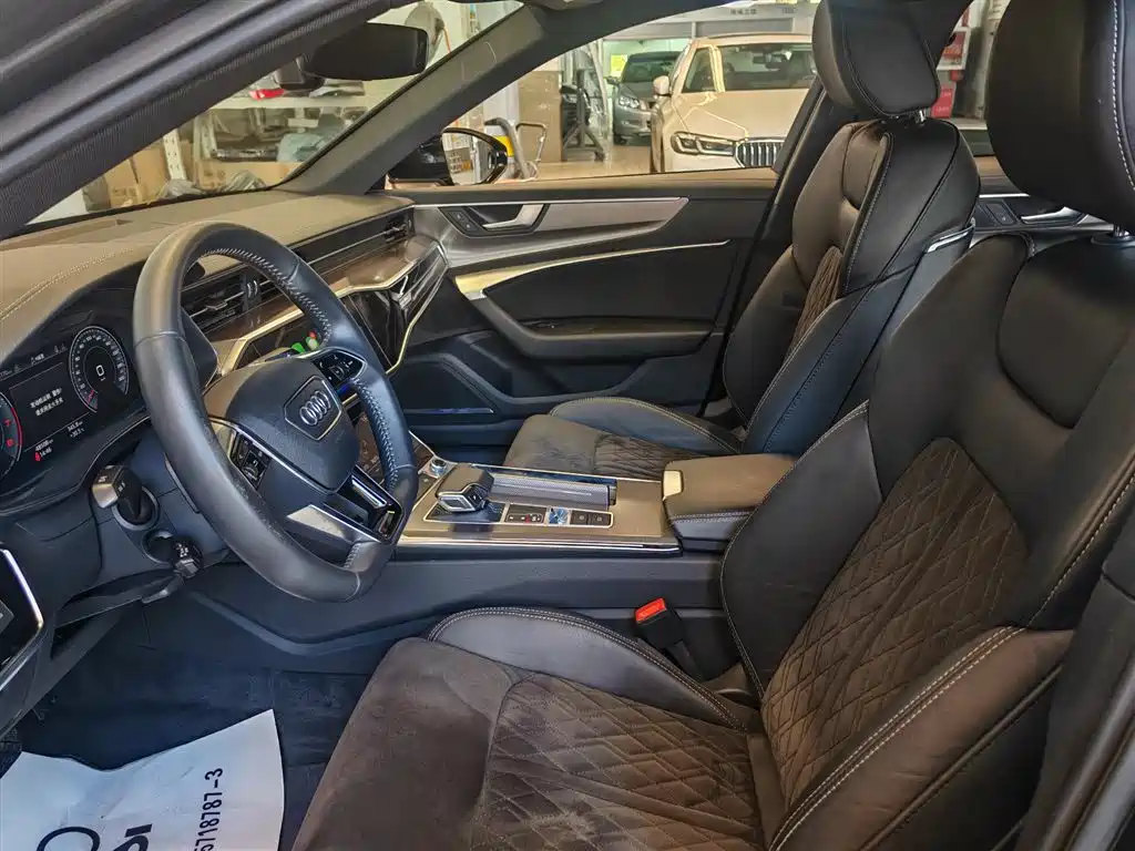 Audi A6L — миниатюра 10