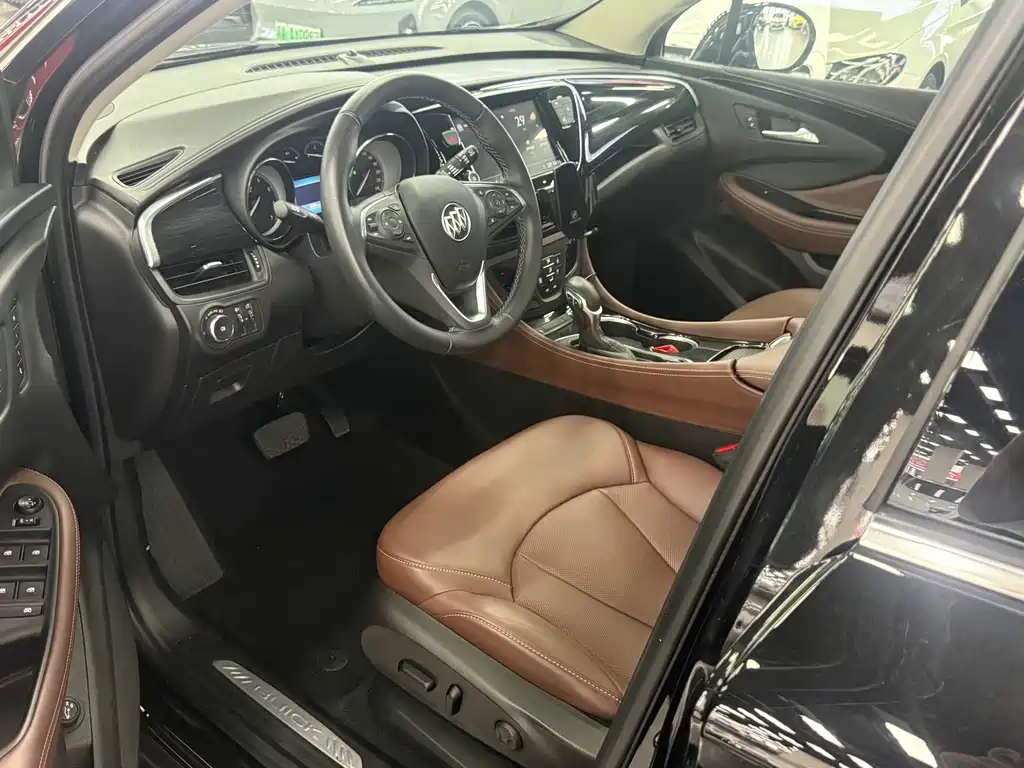 Buick Envision Plus — миниатюра 9