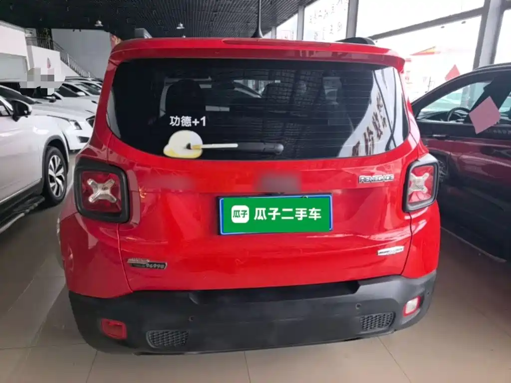 Jeep Renegade — миниатюра 6