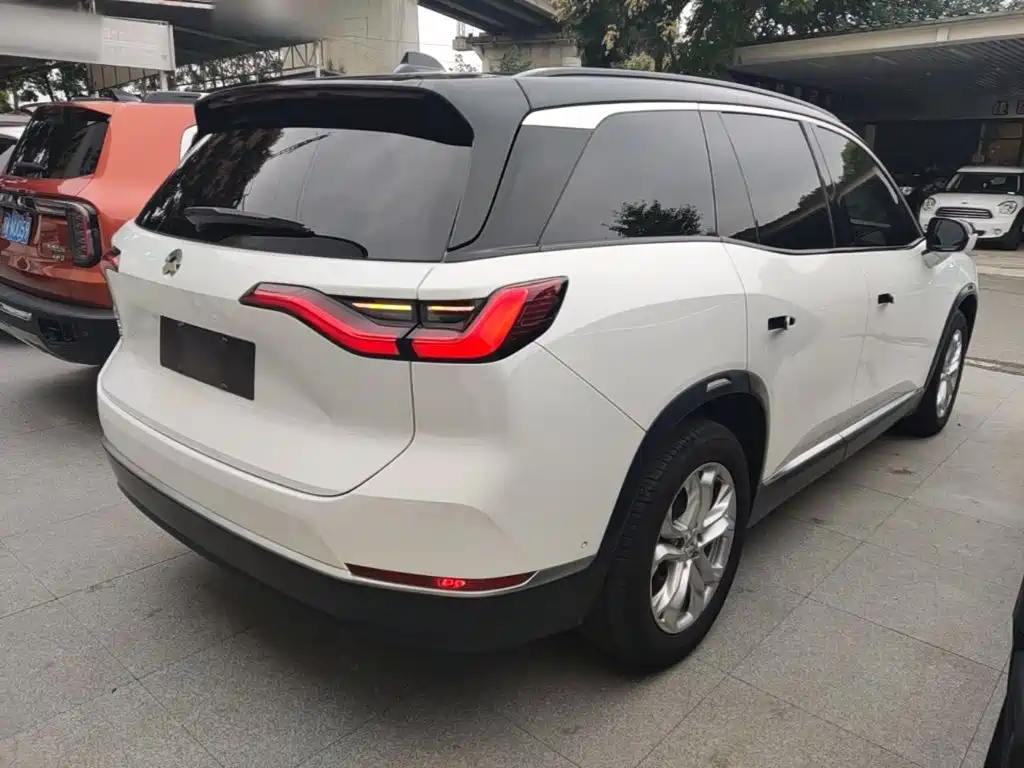NIO ES8 — миниатюра 7