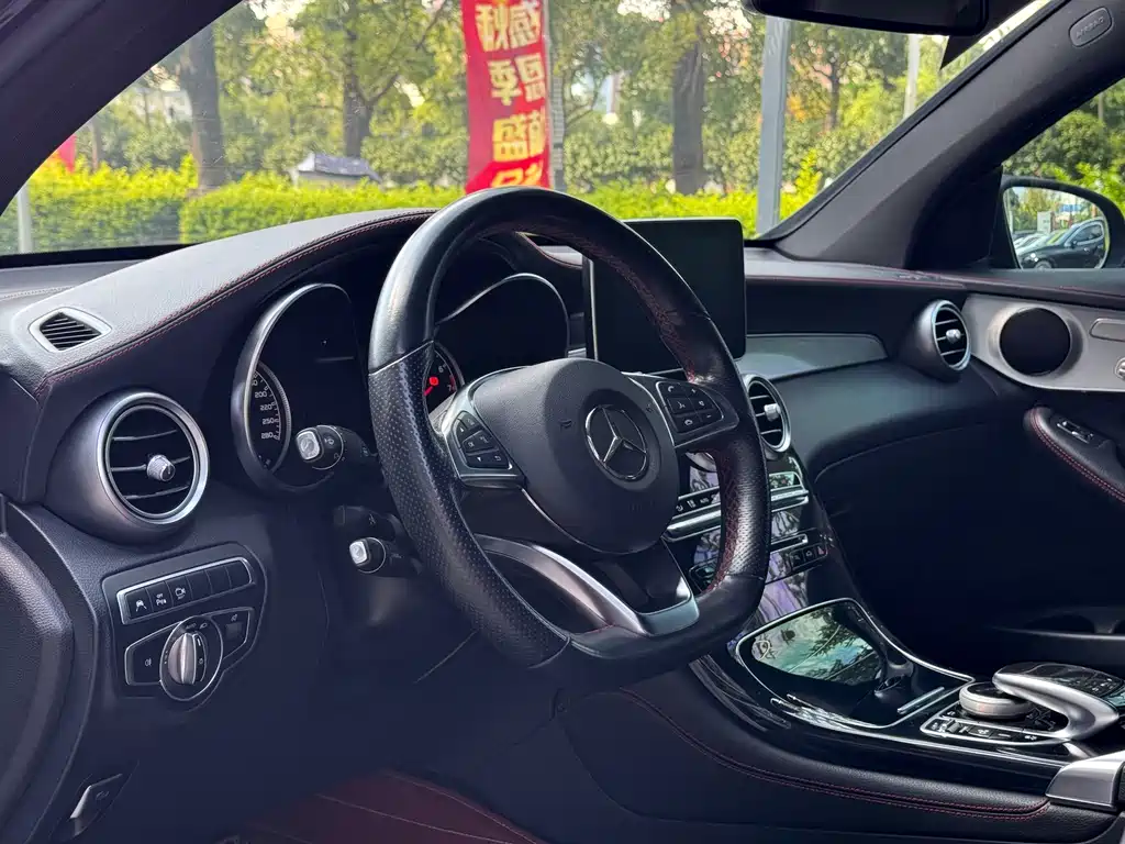 Mercedes-Benz GLC Coupe AMG — миниатюра 14