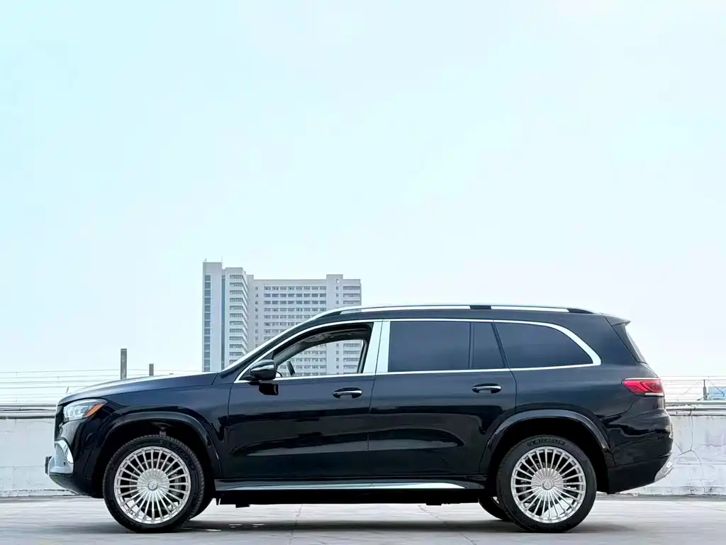 Mercedes-Benz GLS — миниатюра 9